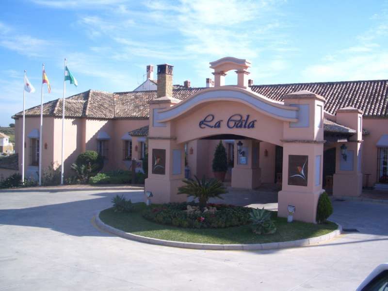 Rentalmar Residencial La Cala Miami Playa Exteriör bild